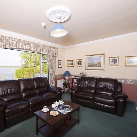 Bed & Breakfast The Waterfront House Country Oughterard